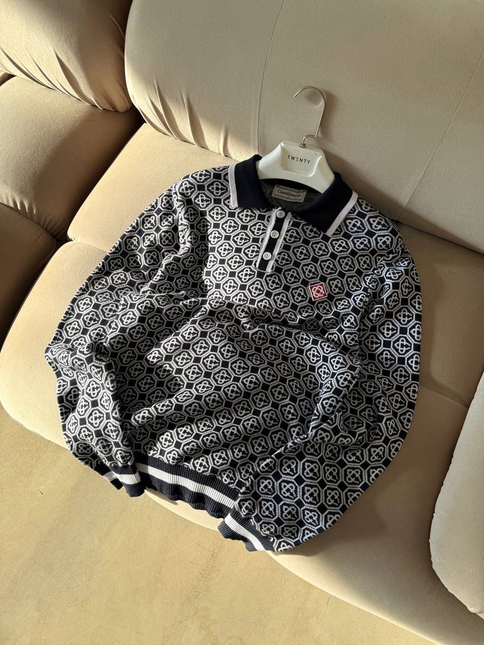 C*sabl*nca Yakalı Triko