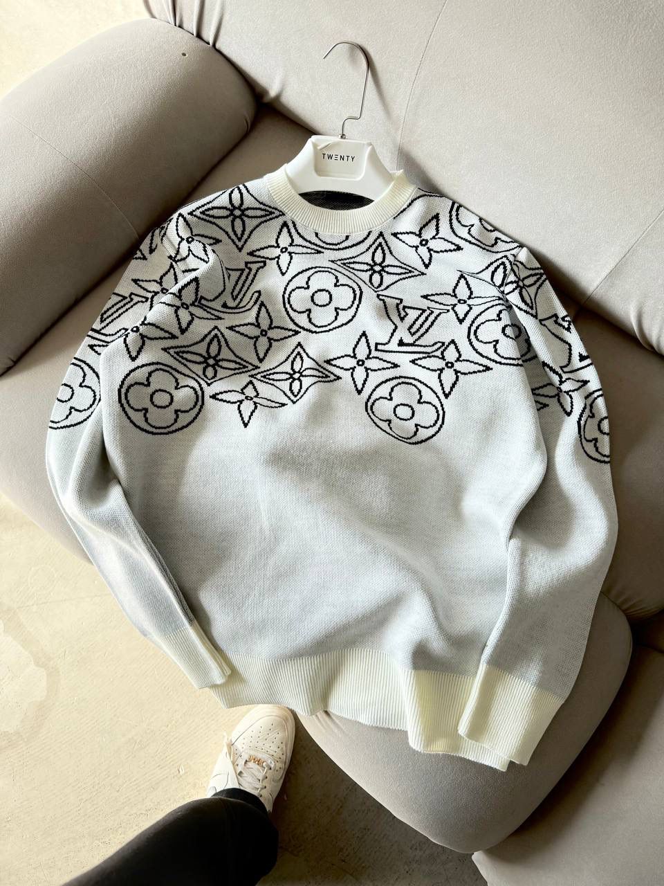 L*uis V*itton Premium Triko